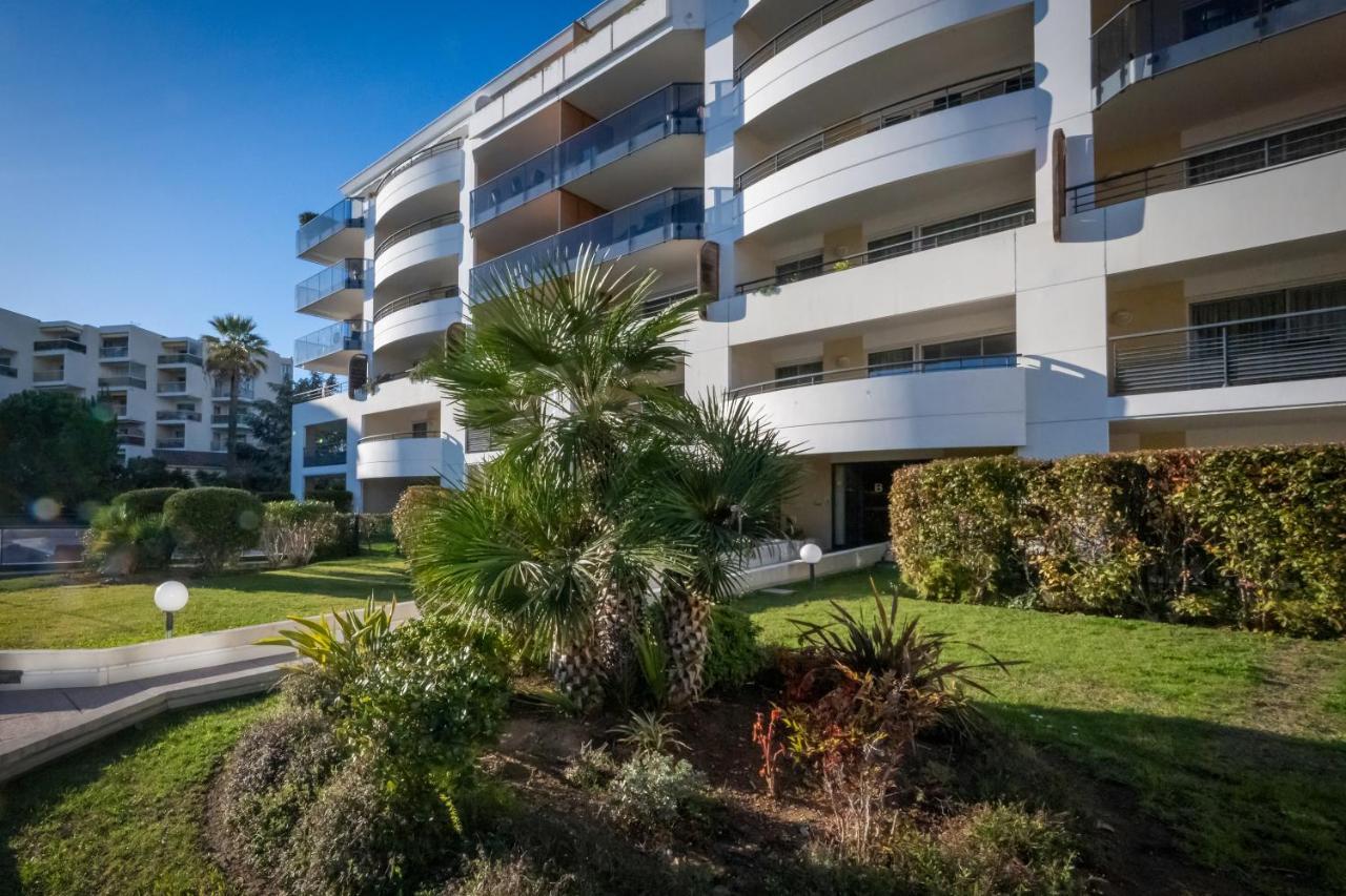 Résidence Néméa Le Lido Cagnes-sur-Mer Esterno foto