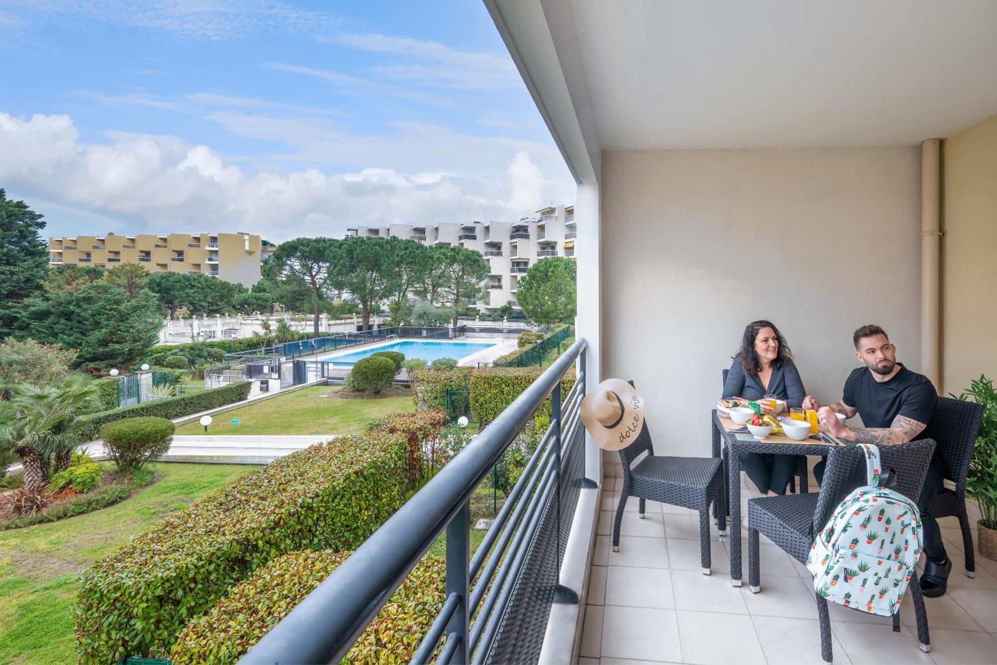 Résidence Néméa Le Lido Cagnes-sur-Mer Esterno foto
