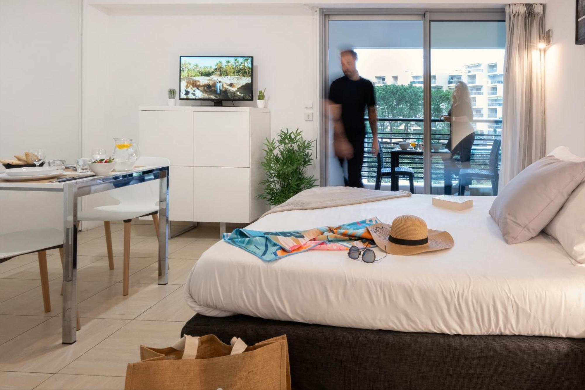Résidence Néméa Le Lido Cagnes-sur-Mer Esterno foto